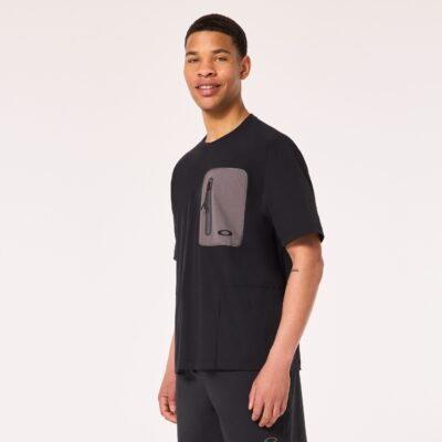 Latitude Utility Multi-Pocket Tee